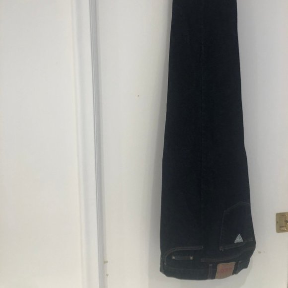 Guess Jeans for Men Size 40 x 30 Gently Worn. American Traditions - Picture 6 of 7